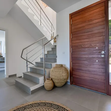 Montgo Majesty * Javea